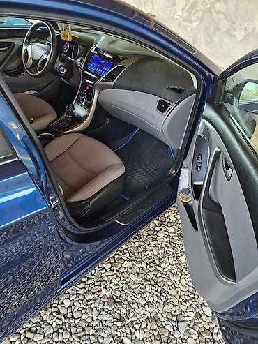 sonata yan guzgu: Hyundai Elantra: 1.8 l | 2016 il Sedan — 7