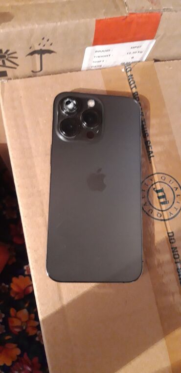Apple iPhone: IPhone 13 Pro, Б/у, 128 ГБ, Черный, 81 %