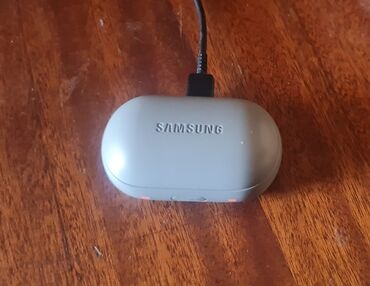 samsung gear iconx: Наушники TWS Samsung Gear IconX 8BCE В отличном состоянии.Не