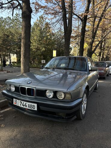 BMW: BMW 5 series: 1992 г., 2.5 л, Механика, Бензин, Седан