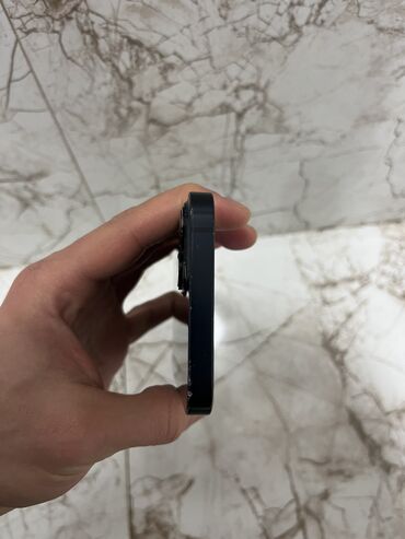 Apple iPhone: IPhone 13, 128 GB, Midnight, Face ID — 10