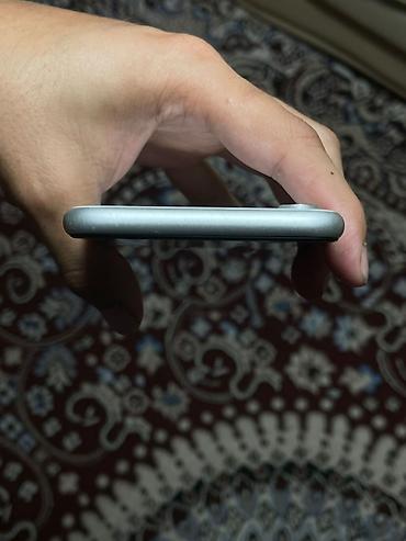 Apple iPhone: IPhone Xr, 128 ГБ, Белый, Чехол, 78 % — 10
