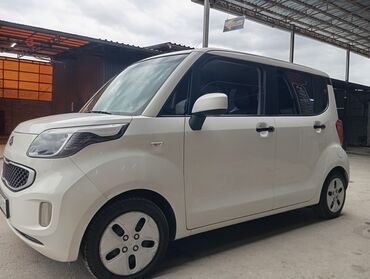 Транспорт: Kia Ray: 2017 г., 1 л, Автомат, Бензин, Хэтчбэк