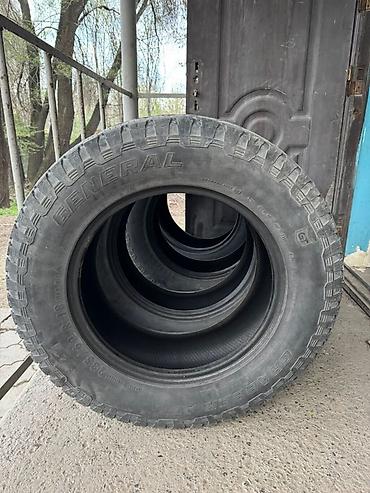 295 80: Шины 285 / 60 / R 18, Лето, Б/у, Комплект, Внедорожные (АТ/МТ), Bridgestone — 2