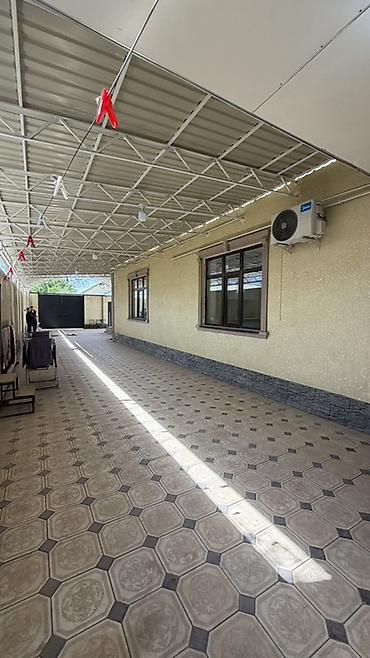 Аренда домов: 350 м², 6 комнат и более — 9