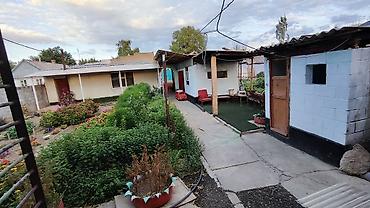 Продажа коттеджей и домов: Продается большой, уютный дом . Все коммуникации . Центральное — 25