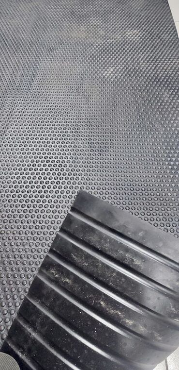 Товары и оборудование для с/х животных: Маты для КРС (Резиновые коврики для крупно рогатого скота и не — 9