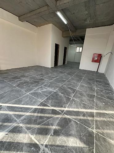 Продажа помещений свободного назначения: Продается коммерческое помещение Площадь : 76 м² Расположение: мкр — 9