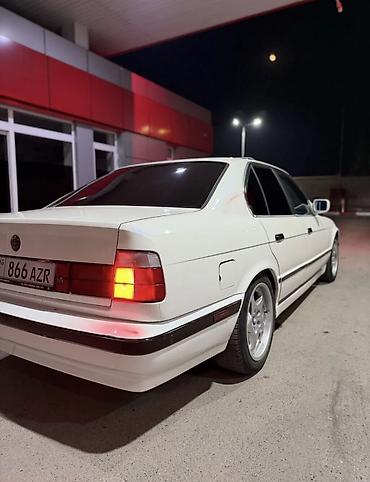 степ 1999: BMW 5 series: 1990 г., 3 л, Механика — 3
