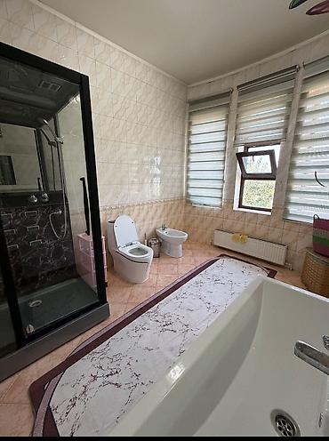 Продажа коттеджей и домов: 🏠 Срочно!!! Продается 3 уровневый дом рядом с центром. 📍 Район — 17