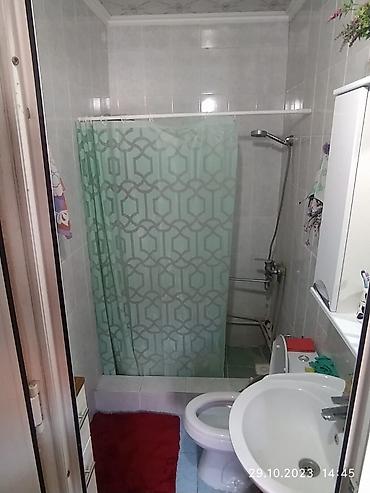 Продажа коттеджей и домов: Частный дом в ж/м Ак Ордо - Площадь участка: 5 соток - Площадь дома — 6