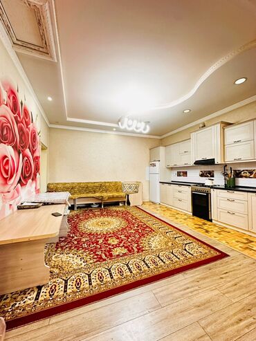 Долгосрочная аренда домов: 250 м², 7 комнат — 10