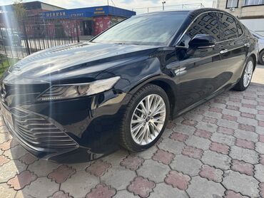 Toyota: Toyota Camry: 2018 г., 2.5 л, Типтроник, Бензин, Седан