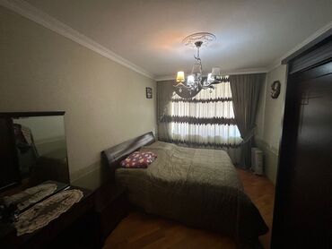 Köhnə tikili: Bakı, 4 otaqlı, Köhnə tikili, 100 kv. m — 10