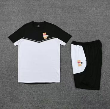 Футболки: Мужская футболка, M (EU 38), Nike, Новый, цвет - Черный, Бесплатная доставка