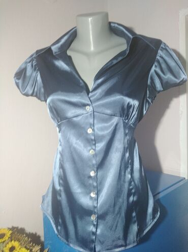 ženske košulje h m: XL (EU 42), Single-colored, color - Light blue