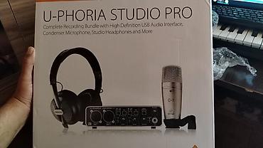 Salam Behringer universal satilir tezedir istifade olunmayib hec bir