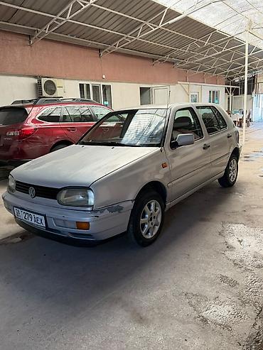 Volkswagen Golf: 1997 г., 2 л, Автомат, Бензин, Седан — 4