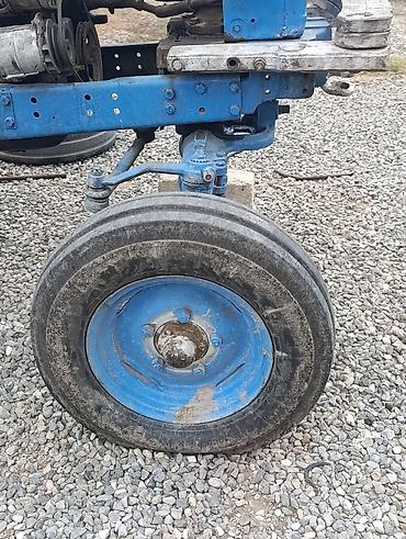 bak 100 liter: T.28 peredoku ile barter edilir. - Sükan qolları, şarnir ucları — 3