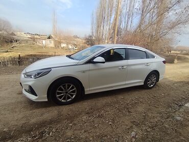 Hyundai: Hyundai Sonata: 2017 г., 2 л, Седан — 6