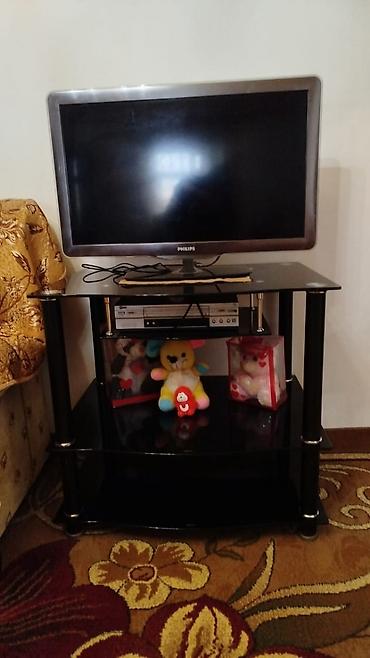 ev ucun generator: İşlənmiş, Düz TV altlığı, Polkalı, Şüşəli — 2