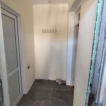Həyət evləri və villaların satışı: Binəqədi qəs. 3 otaqlı, 100 kv. m, Orta təmir — 5