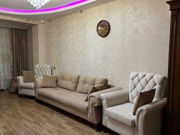 işlenmiş divan kreslo: İşlənmiş, Divan, 2 kreslo