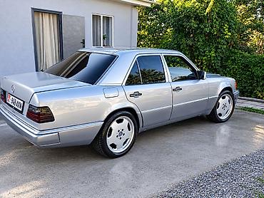 мерс 124 дверные карты: Mercedes-Benz W124: 1993 г., Механика, Бензин, Седан — 3