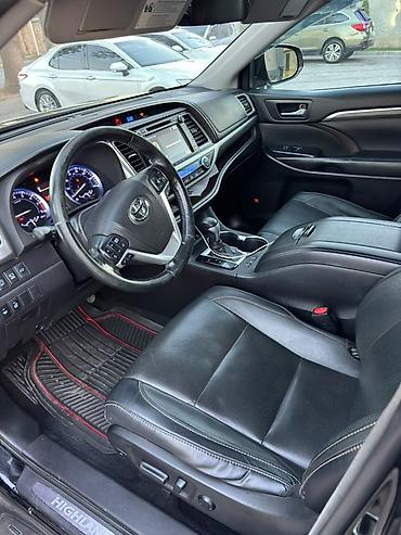 срочная продажа: Toyota Highlander: 2018 г., 3.5 л, Бензин, Кроссовер — 7