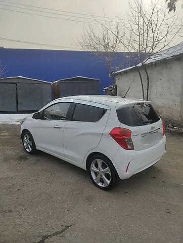 Chevrolet: Chevrolet Spark: 2018 г., 0.1 л, Вариатор, Бензин, Хэтчбэк — 6