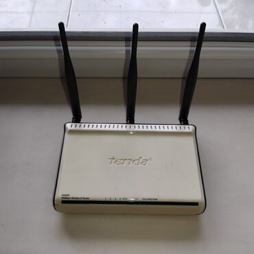 скупка роутера: Wi fi роутер 300 мбит 3 антенны Работает