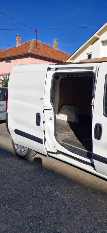 Ostala vozila: Fiat Doblo Cargo MAXI 1.6 MJ Na ime kupca 2017. Godište Prešao — 4