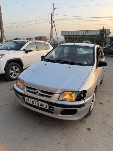 меняю скот на авто: Mitsubishi Space Star: 2000 г., Механика, Бензин, Хетчбек
