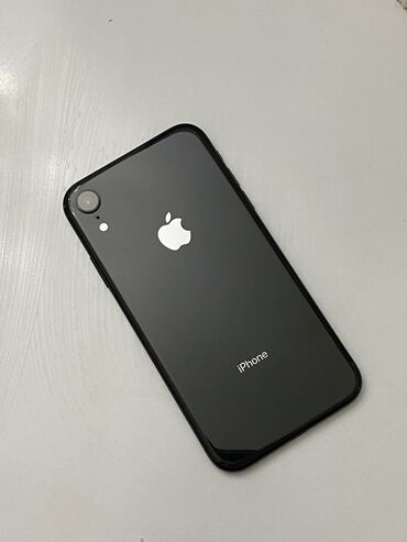 Apple iPhone: IPhone Xr, Б/у, 64 ГБ, Черный, Стилус, Чехол, Защитное стекло, 84 %