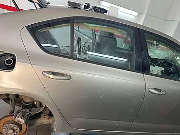 whatsapp 86: VRATA ZA ŠKODA OCTAVIA OD 2013. DO 2017. GOD. | Zadnja desna vrata — 2