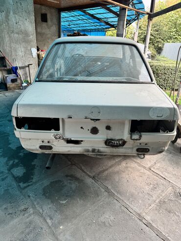 BMW: BMW 3 series: 1985 г., 3 л, Механика, Бензин, Купе — 3