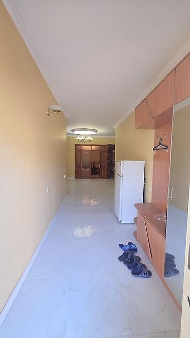 Həyət evləri və villaların satışı: 6 otaqlı, 450 kv. m — 18