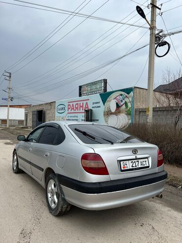тайота авенс 2000: Toyota Avensis: 2001 г., 1.8 л, Механика, Бензин, Хэтчбэк