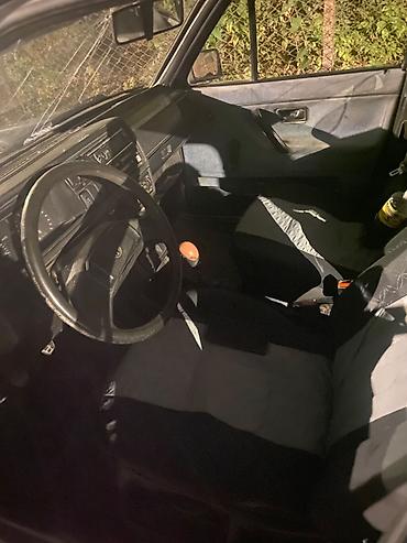 jetta 2: Volkswagen Jetta: 1989 г., 1.8 л, Механика, Бензин, Седан — 4