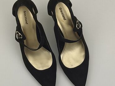 szorty do kapieli damskie: Flat shoes for women, 39, condition - Good