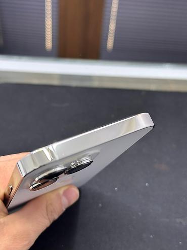 Apple iPhone: IPhone 13 Pro, Новый, 128 ГБ, Белый, Защитное стекло, Чехол, 80 % — 6