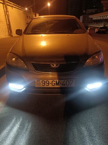 Daewoo Gentra: 1.5 l | 2014 il Sedan