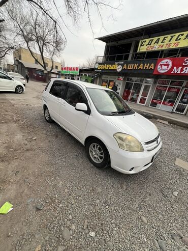 Toyota: Toyota Raum: 2004 г., 1.5 л, Автомат, Седан — 12