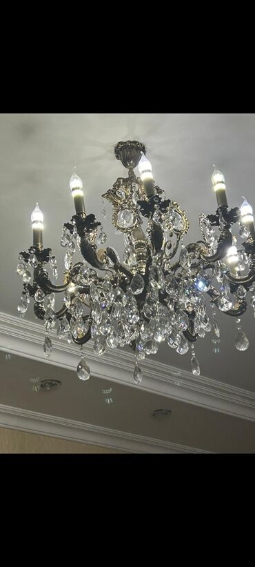 listir: Çılçıraq, 10 və daha çox lampa