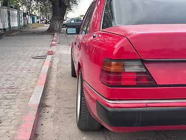 антена на w124: Mercedes-Benz E-Class: 1990 г., 2.2 л, Автомат, Седан — 3