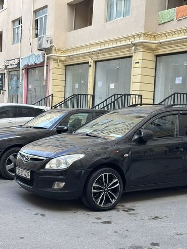 купить яхту в баку: Hyundai i30: 0.7 l | 2024 il Universal