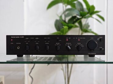 Pojačala i prijemnici: Harman/Kardon hk 825 – stereo pretpojačalo - Klasični hi‑fi preamp sa — 1