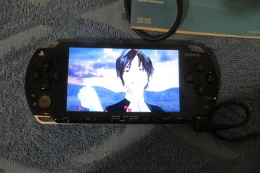 mini konzola za igrice: PSP-2003 PB dobijen iz vana bez mana greske ostecenja, sve funkcionise
