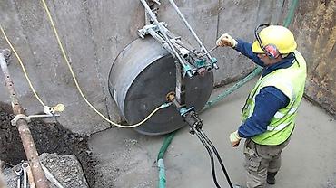 Beton işləri: Beton kesen beton delmi deşilmesi kesilmesi beton dağdılması kesintisi — 2