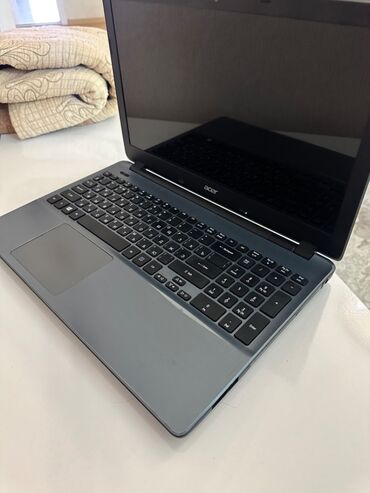 acer: İşlənmiş Acer 15.6 ", Intel Core i3, 1 TB, Ünvandan götürmə